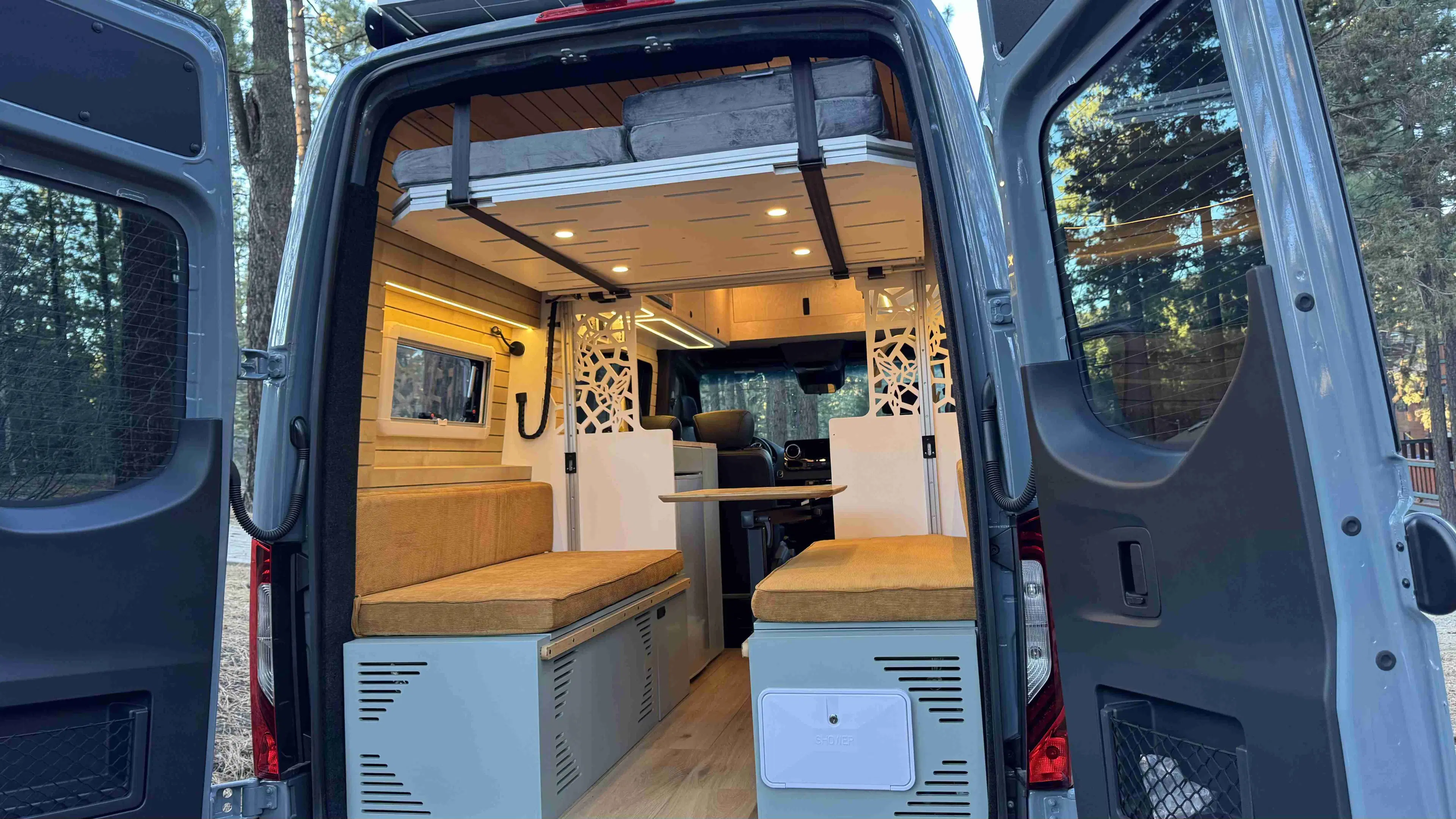 Van image 2