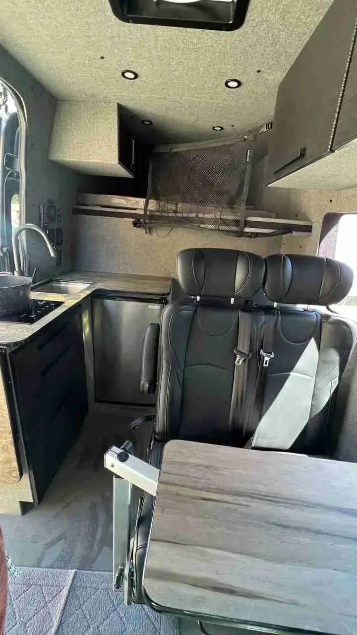 MotoVan 1