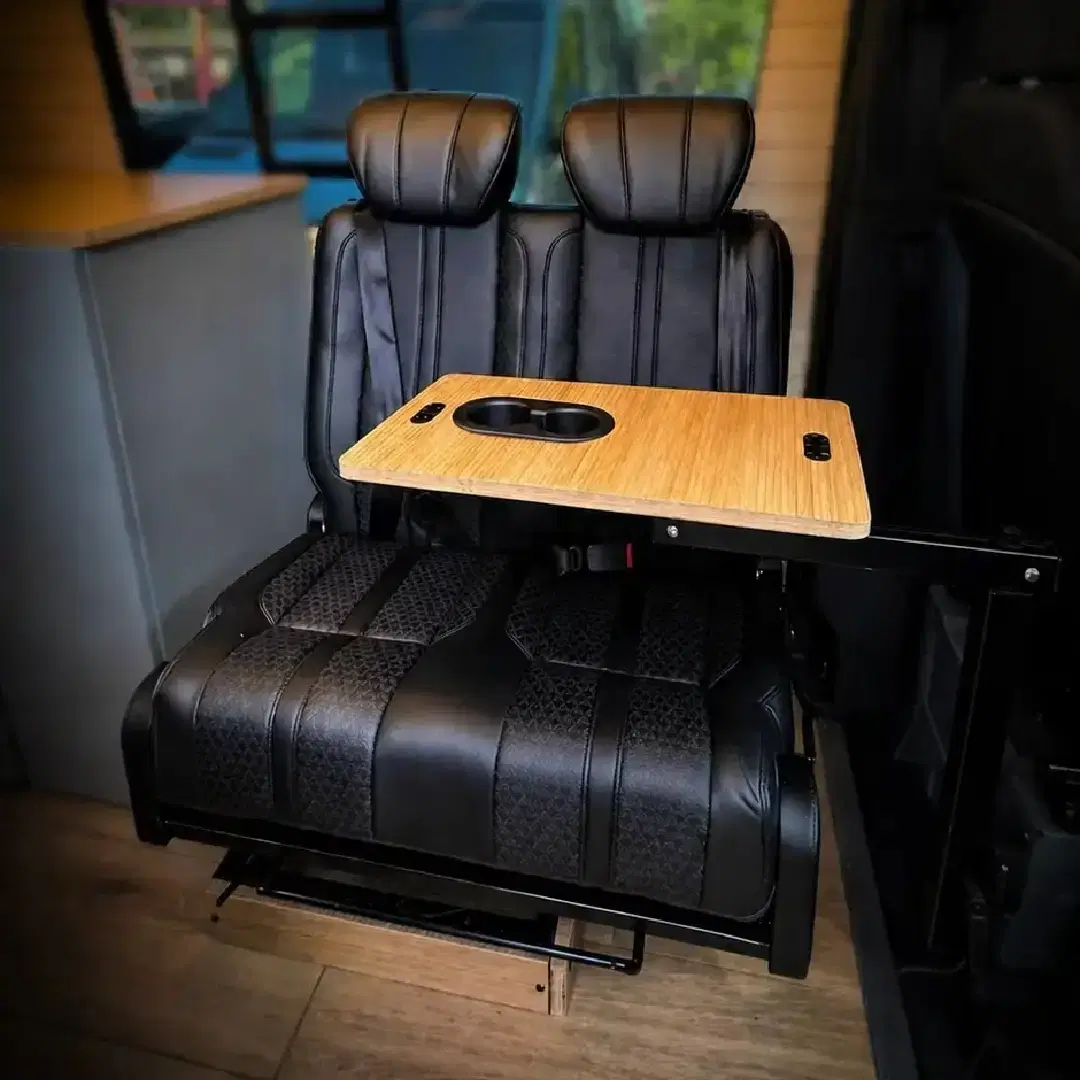 Double Swivel Seats