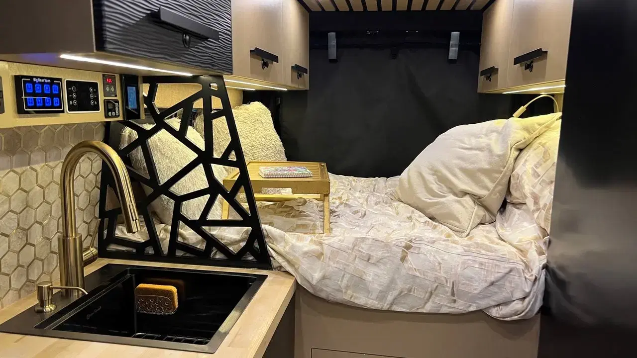 Calabasas Campervan
