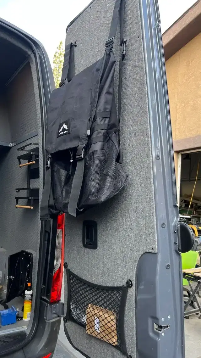 Moto Van - image 6