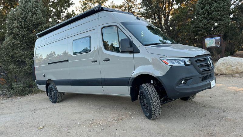 Oregon Campervan - image 8