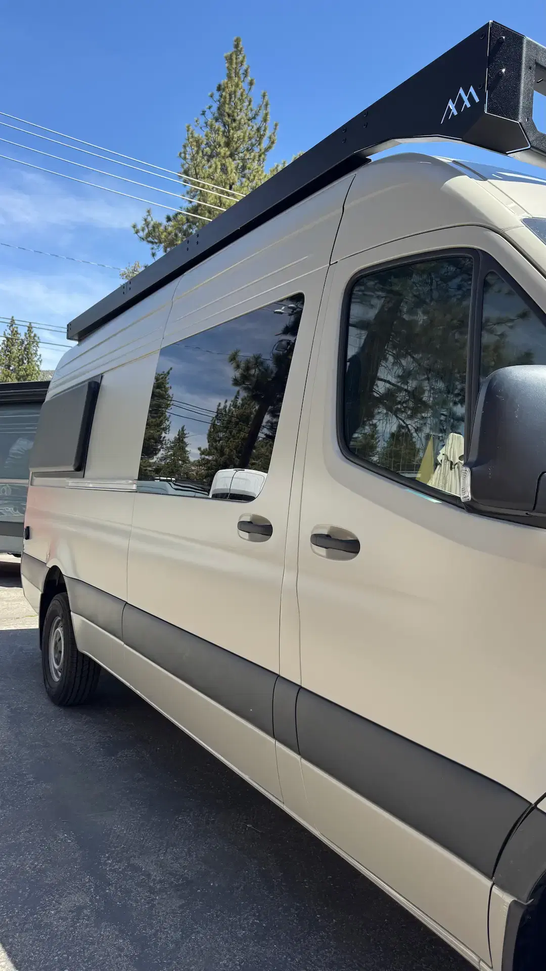 Montreal Stone Gray AWD 170