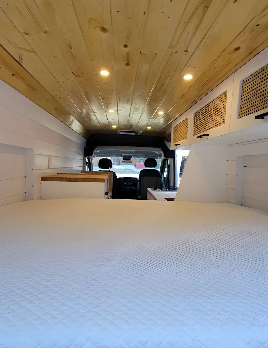 Baja Campervan - image 6