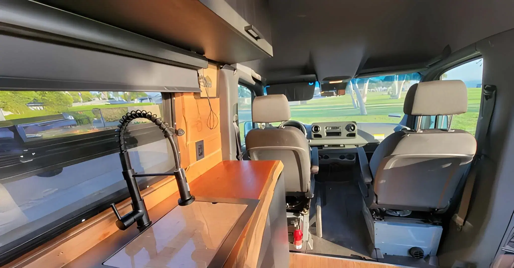 Manchester Campervan - image 4