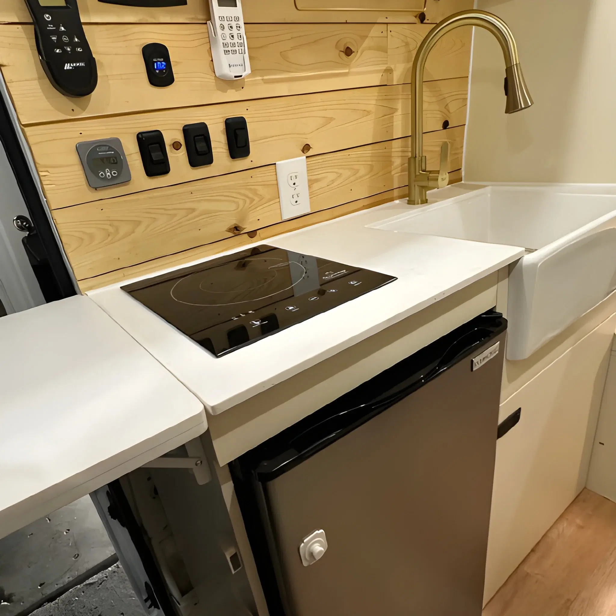 Tripoli 148 EXT Family Bunk Build - image 11